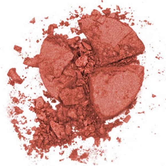 MAC Satin Eyeshadow HOT HOT HOT DISCONTINUED! - Picture 2 of 5